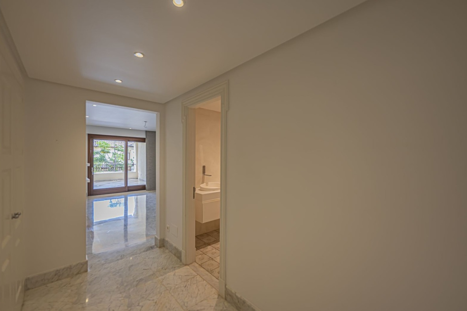 Rynek wtórny - apartment - Marbella - Los Monteros