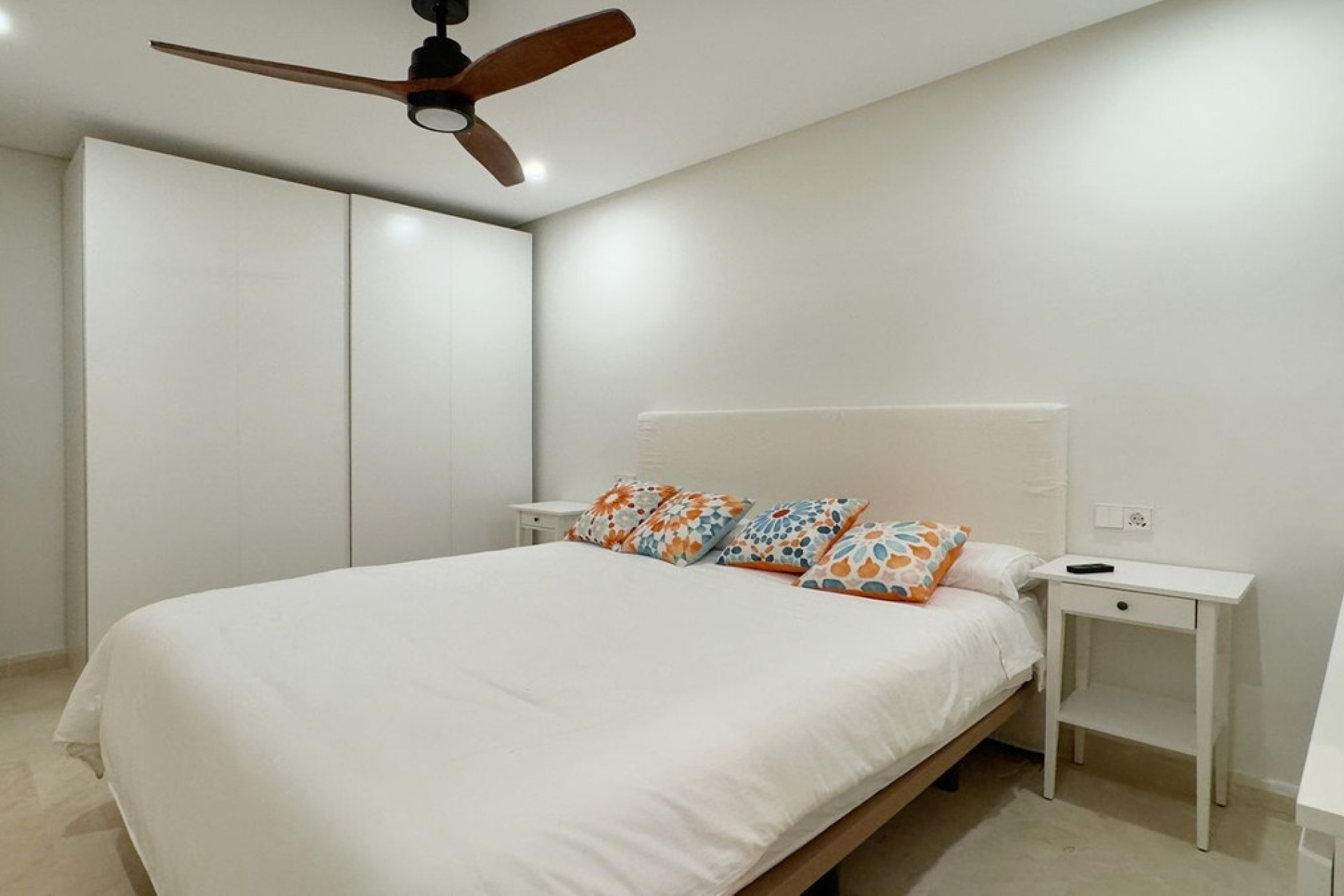 Rynek wtórny - apartment - Marbella - Los Monteros