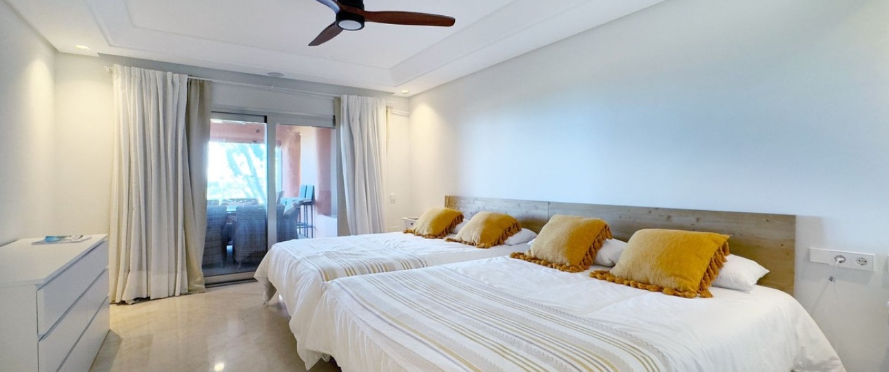 Rynek wtórny - apartment - Marbella - Los Monteros