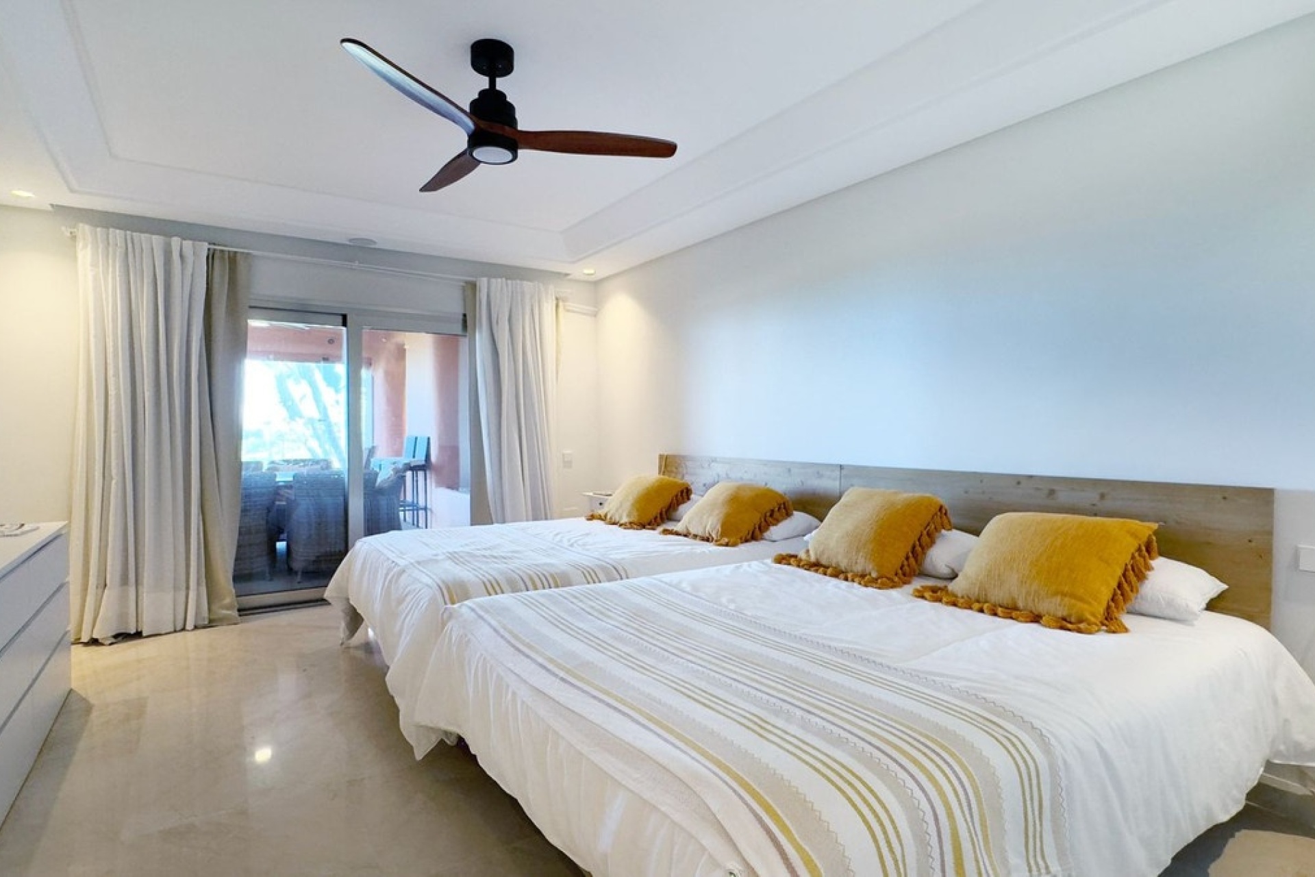 Rynek wtórny - apartment - Marbella - Los Monteros