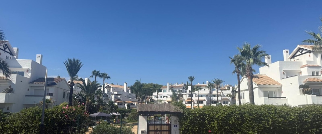 Rynek wtórny - apartment - Marbella - Los Monteros
