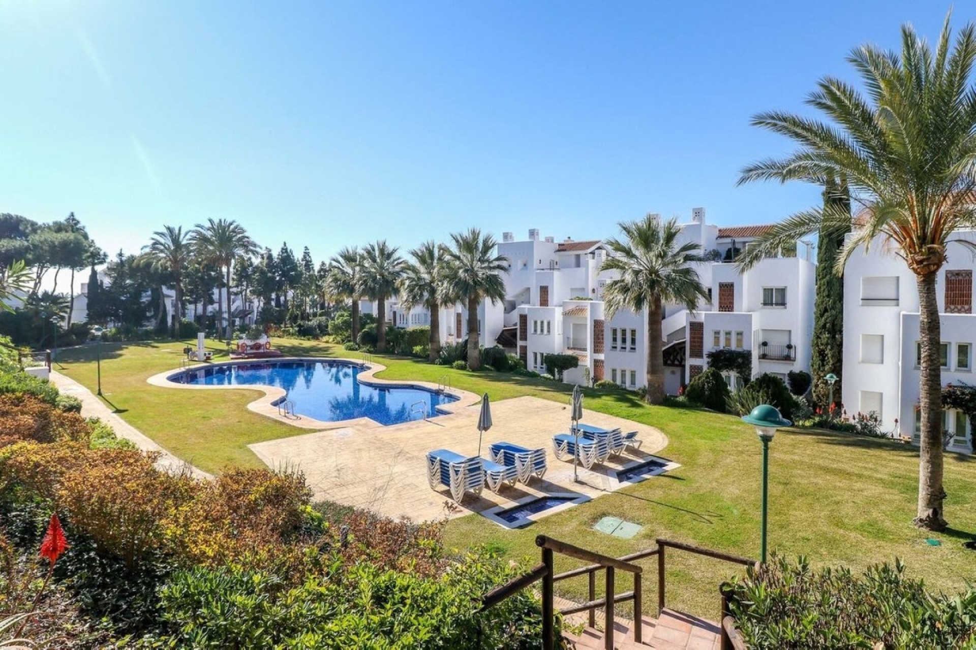 Rynek wtórny - apartment - Marbella - Los Monteros