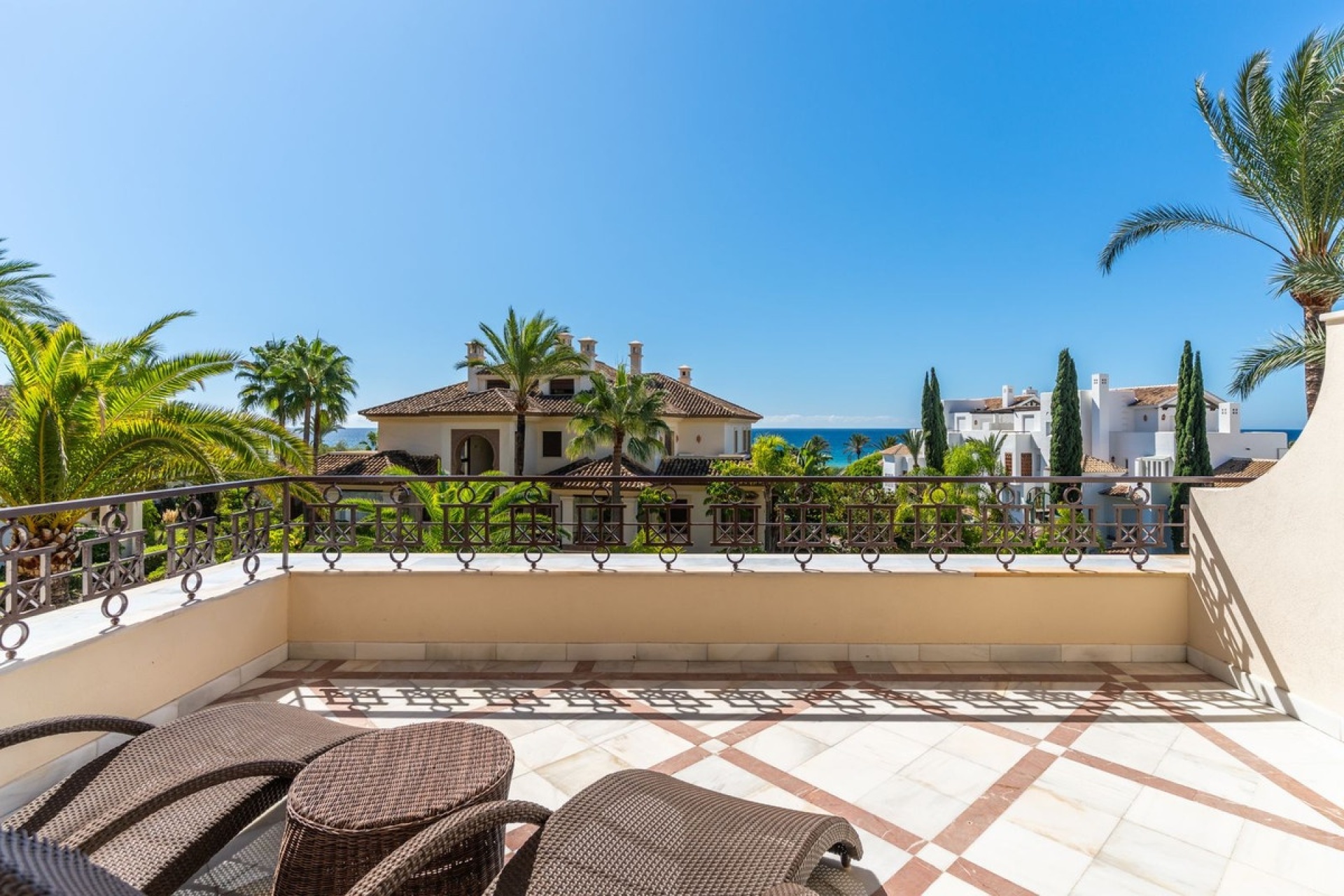 Rynek wtórny - apartment - Marbella - Los Monteros