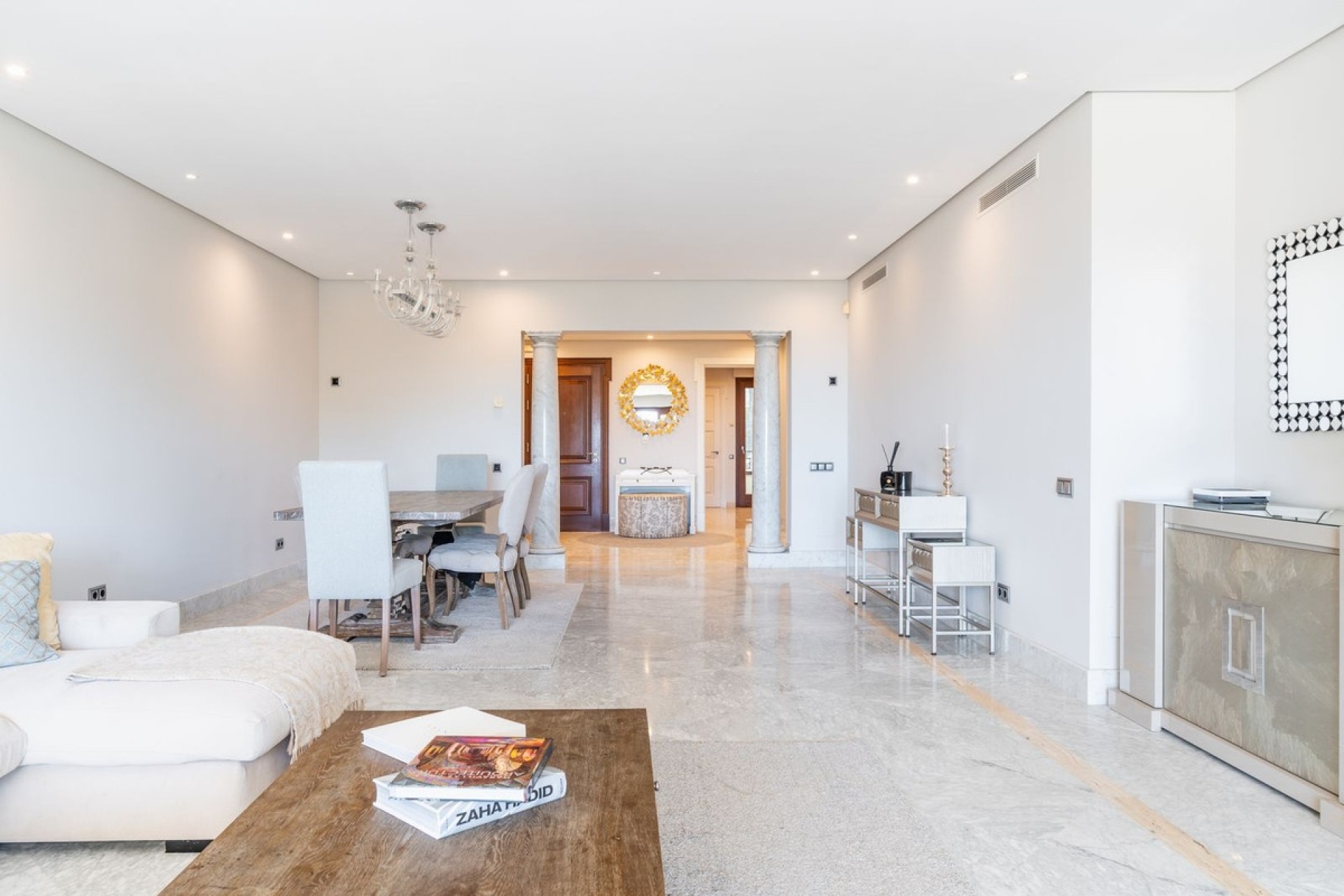 Rynek wtórny - apartment - Marbella - Los Monteros