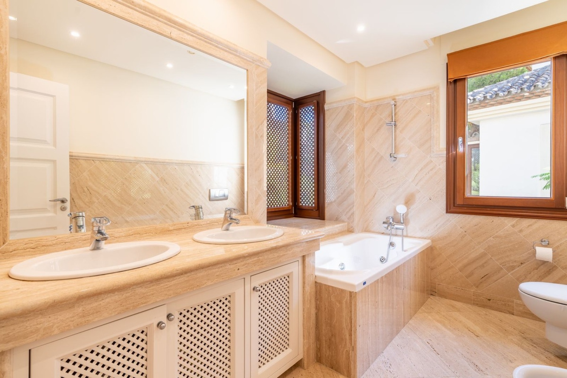Rynek wtórny - apartment - Marbella - Los Monteros