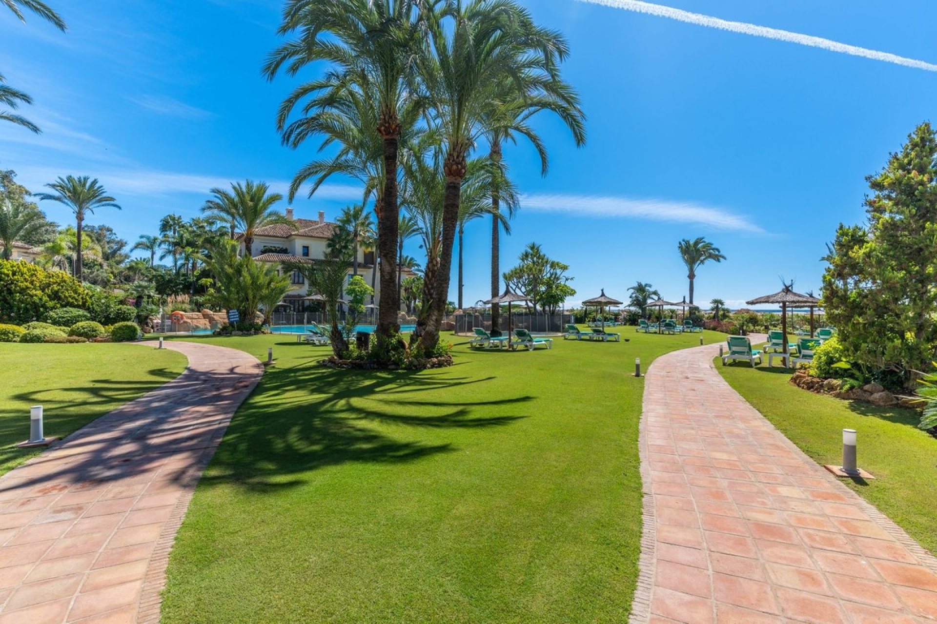 Rynek wtórny - apartment - Marbella - Los Monteros