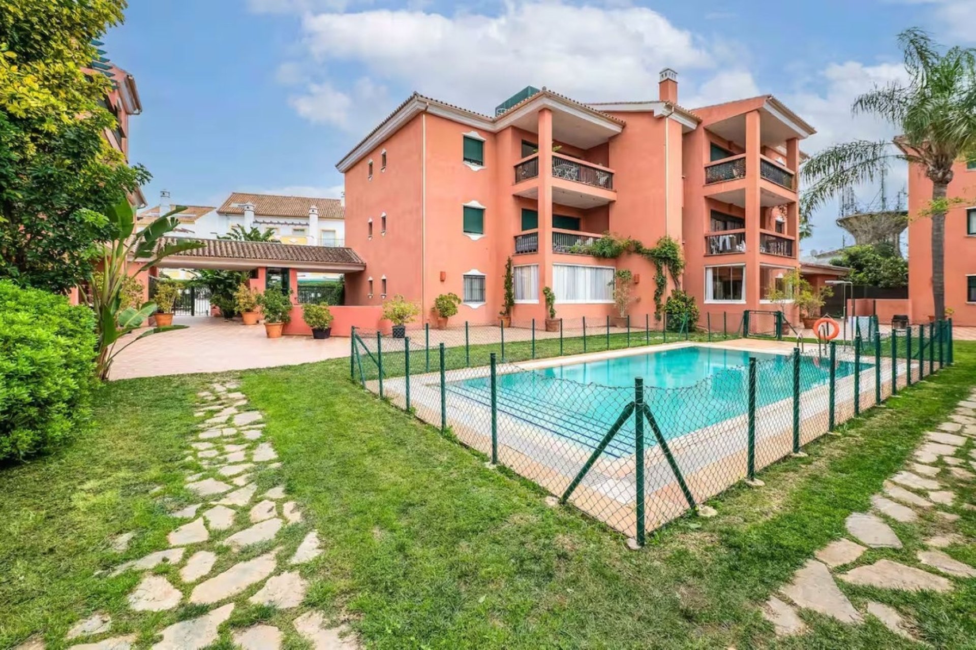 Rynek wtórny - apartment - Marbella - Marbesa