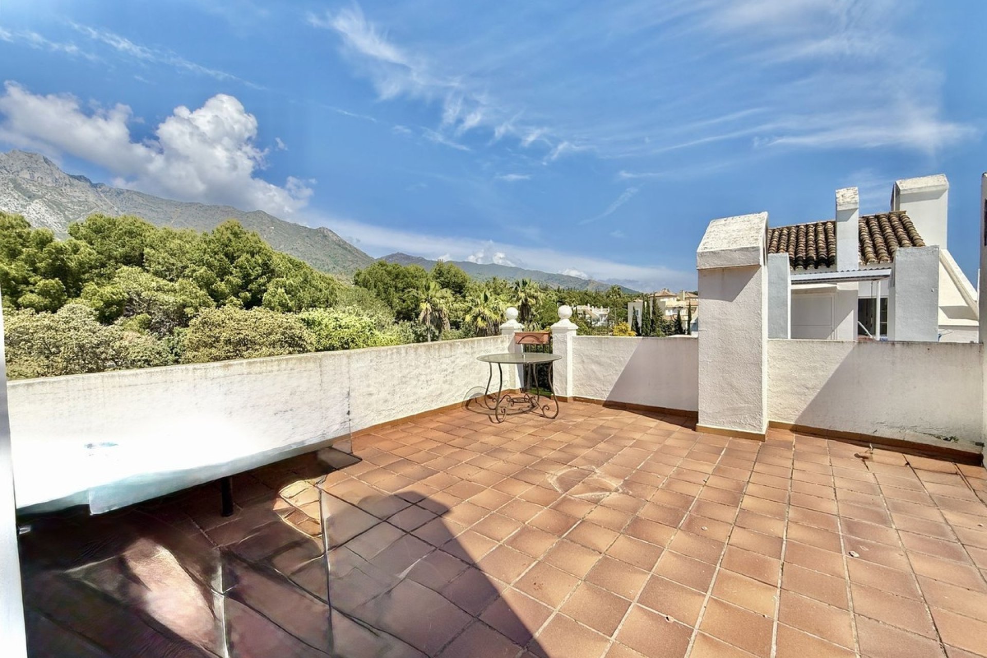 Rynek wtórny - apartment - Marbella - Nagüeles