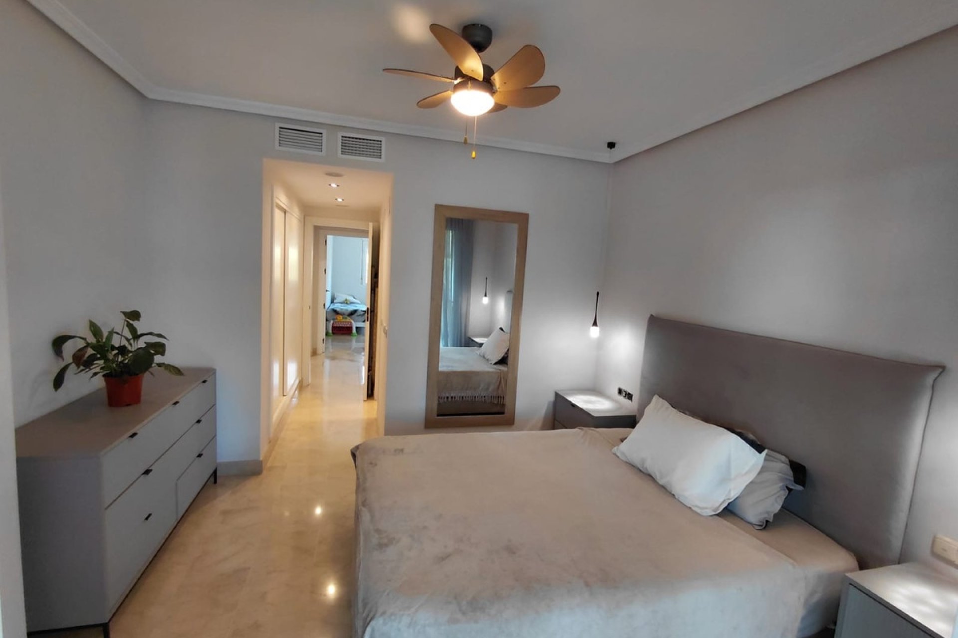 Rynek wtórny - apartment - Marbella - Nagüeles