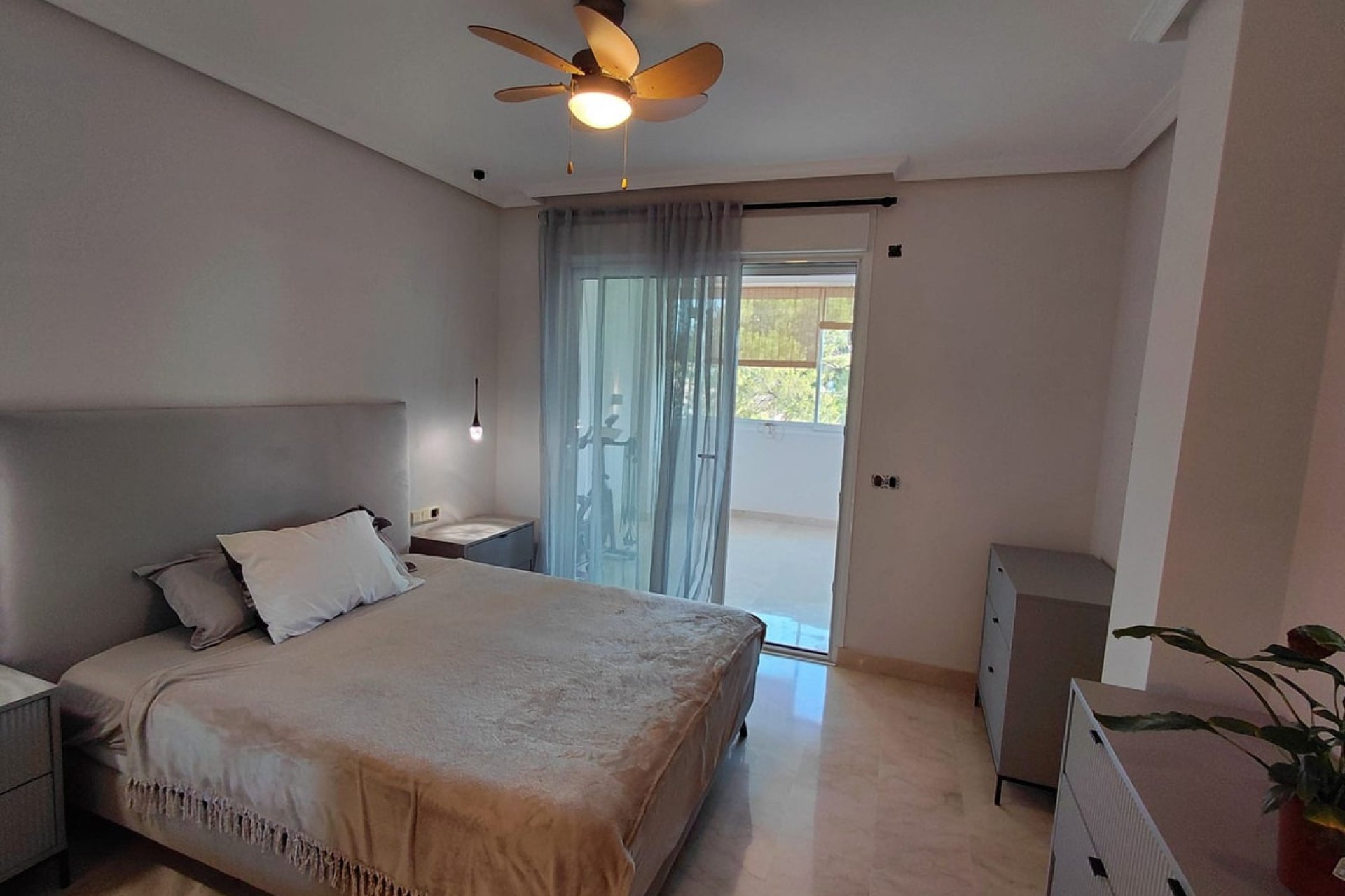 Rynek wtórny - apartment - Marbella - Nagüeles