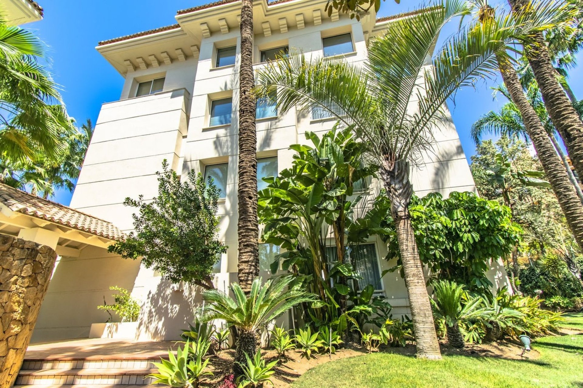 Rynek wtórny - apartment - Marbella - Nagüeles