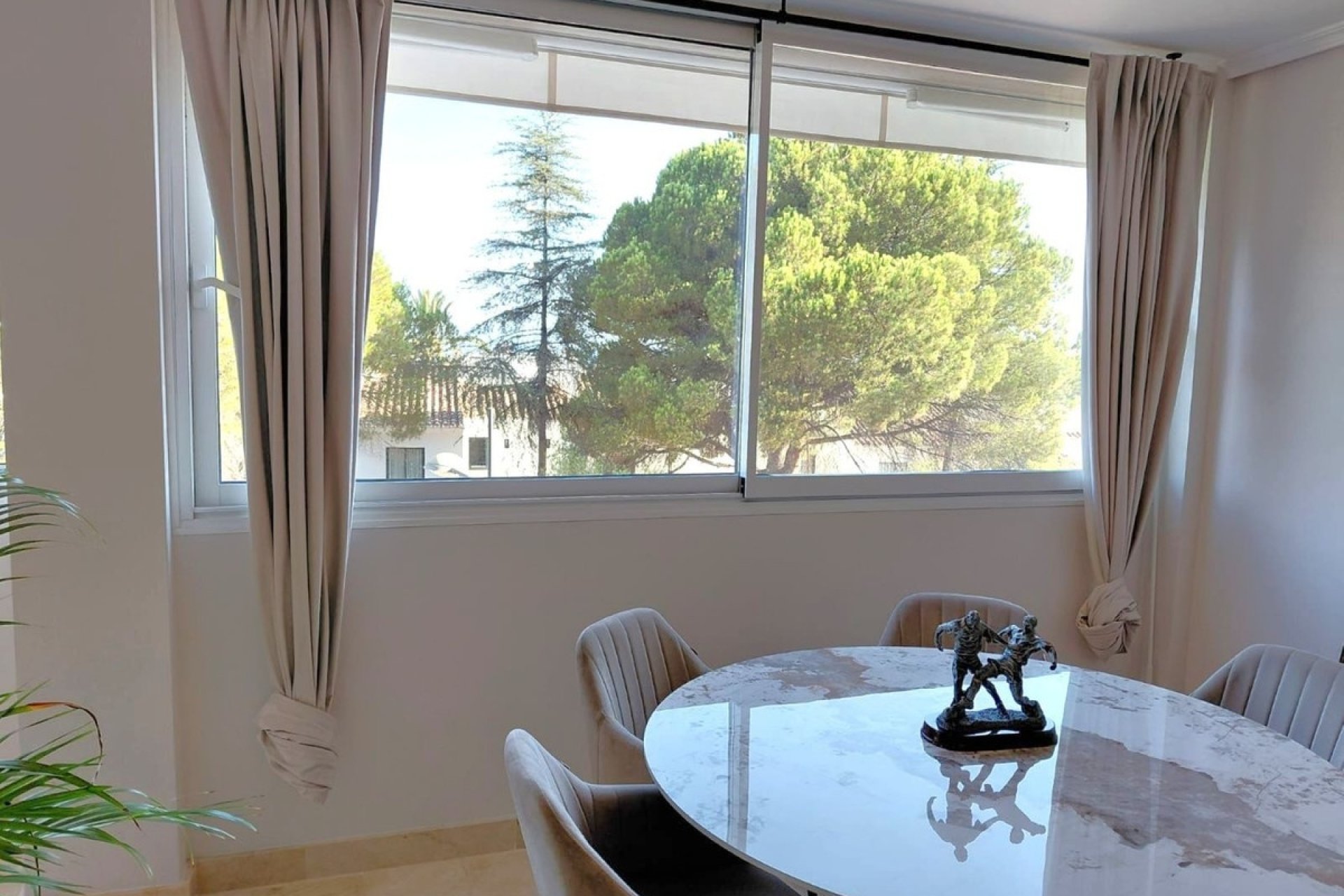 Rynek wtórny - apartment - Marbella - Nagüeles