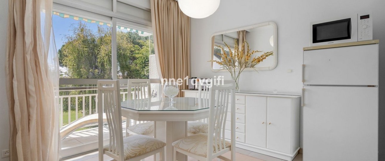 Rynek wtórny - apartment - Marbella - Nagüeles