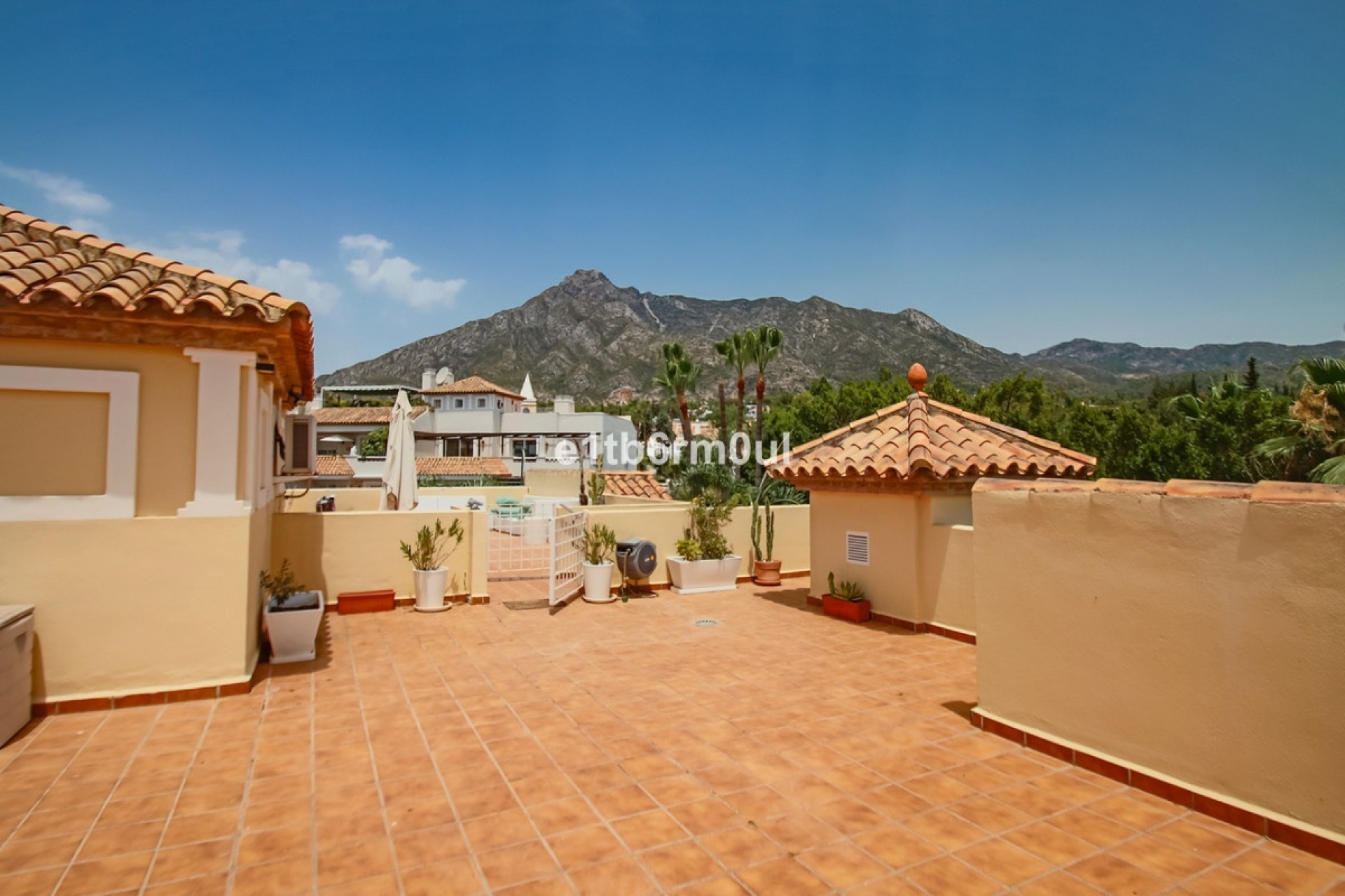 Rynek wtórny - apartment - Marbella - Nagüeles