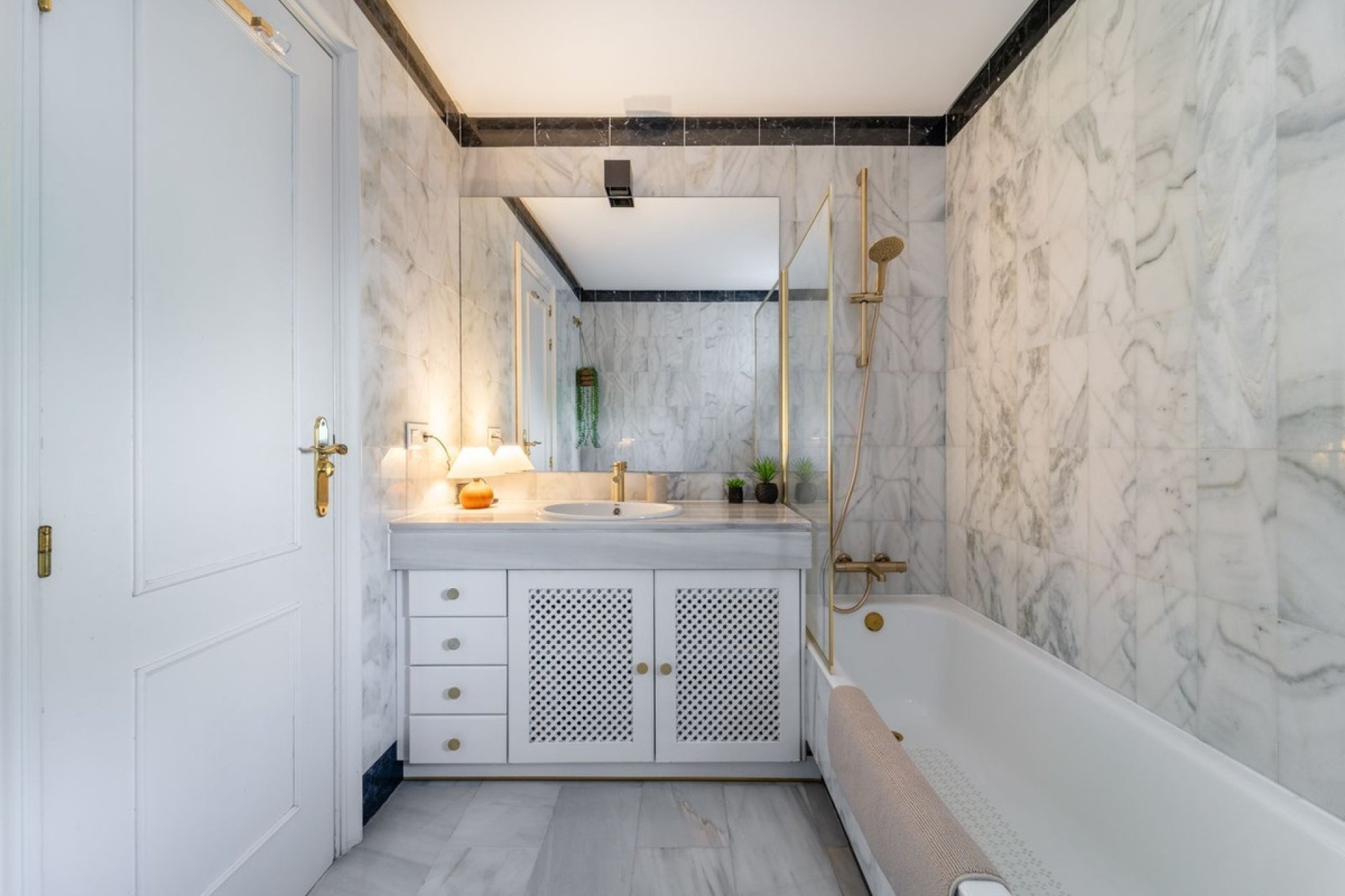 Rynek wtórny - apartment - Marbella - Nagüeles