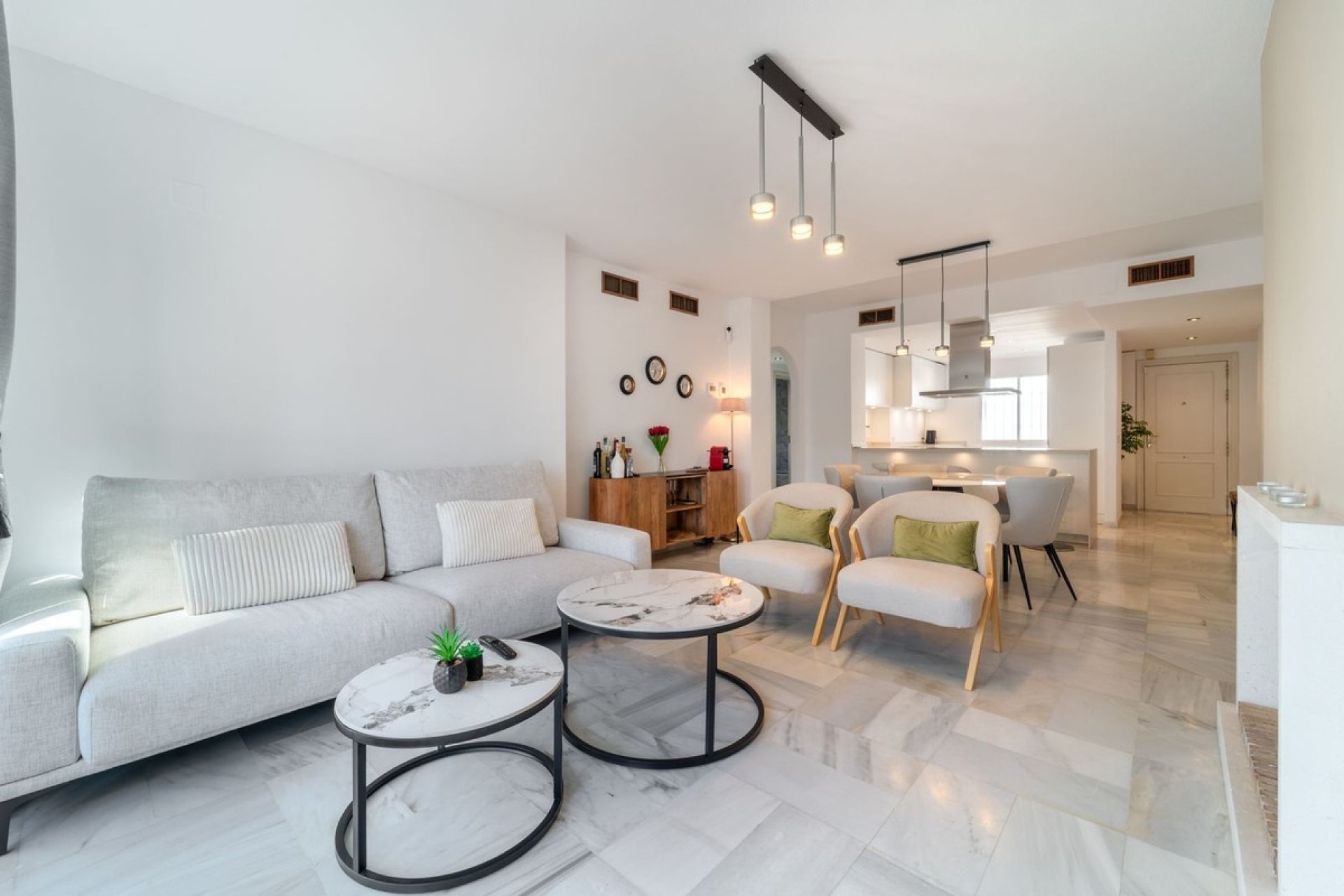 Rynek wtórny - apartment - Marbella - Nagüeles