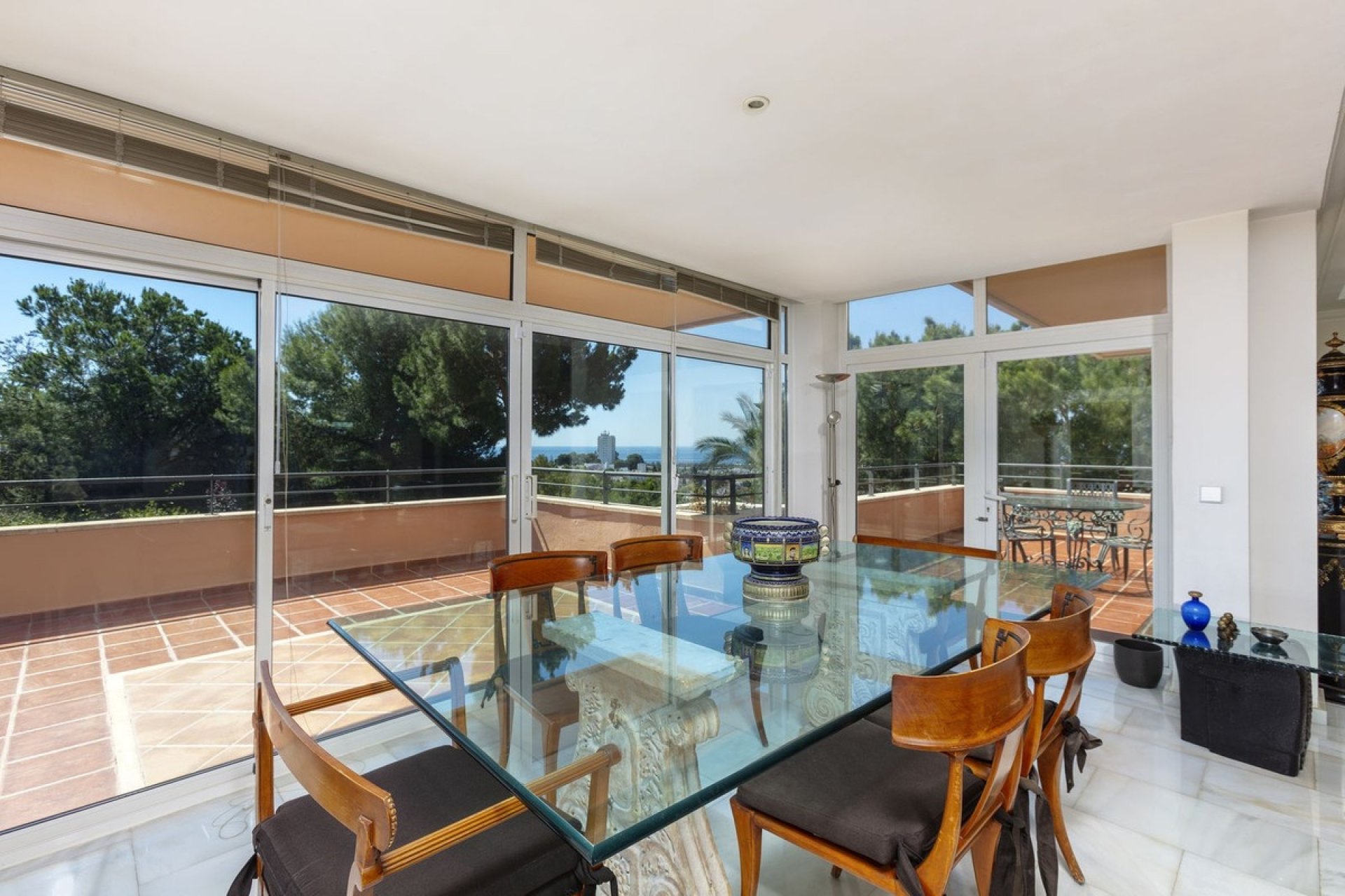 Rynek wtórny - apartment - Marbella - Nueva Andalucía