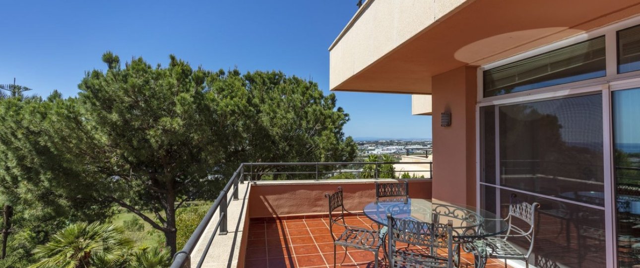 Rynek wtórny - apartment - Marbella - Nueva Andalucía