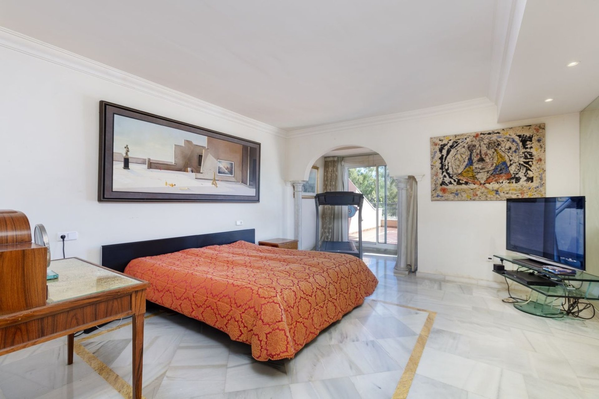 Rynek wtórny - apartment - Marbella - Nueva Andalucía