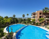 Rynek wtórny - apartment - Marbella - Nueva Andalucía