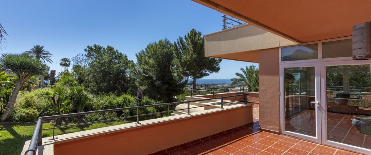 Rynek wtórny - apartment - Marbella - Nueva Andalucía