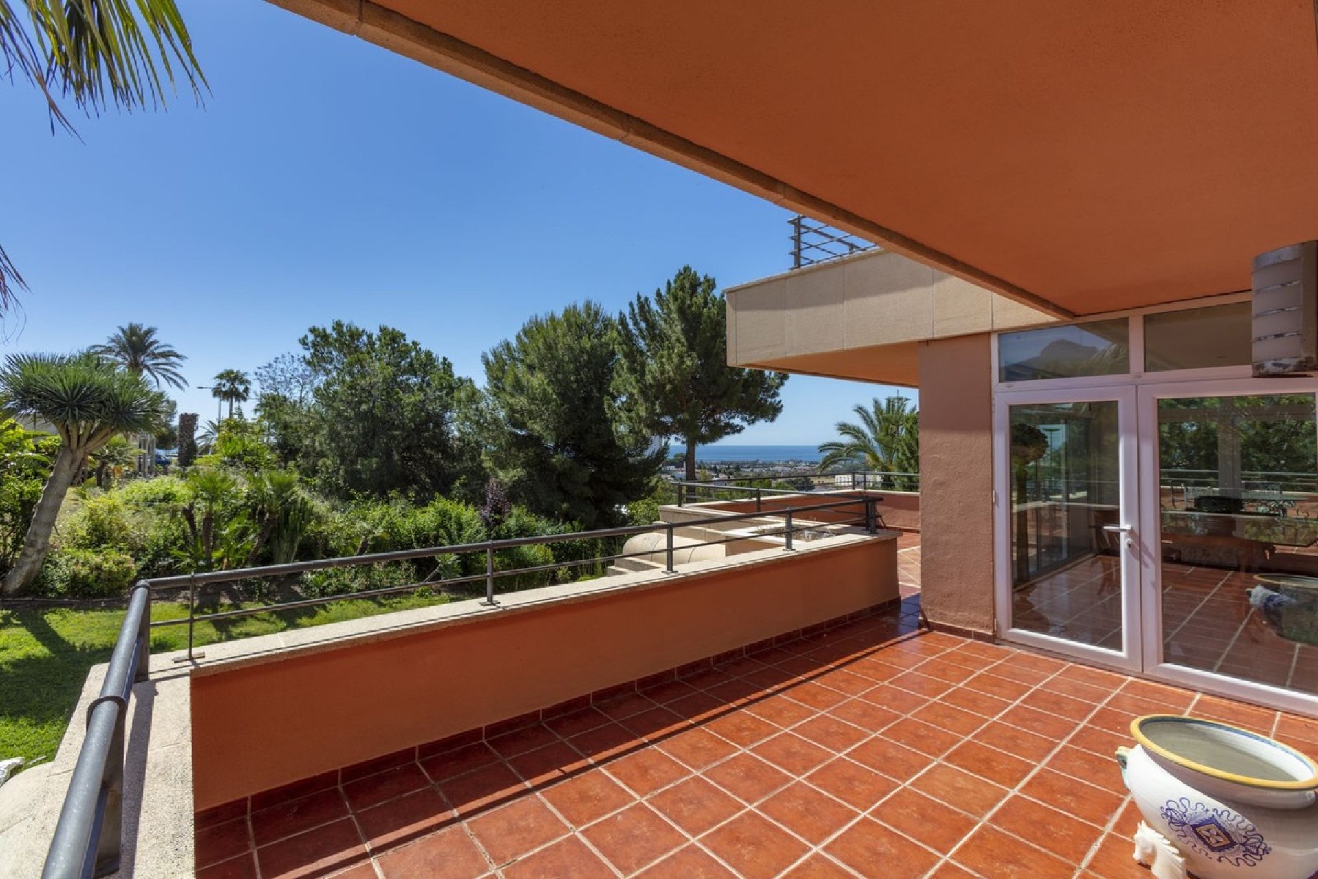 Rynek wtórny - apartment - Marbella - Nueva Andalucía