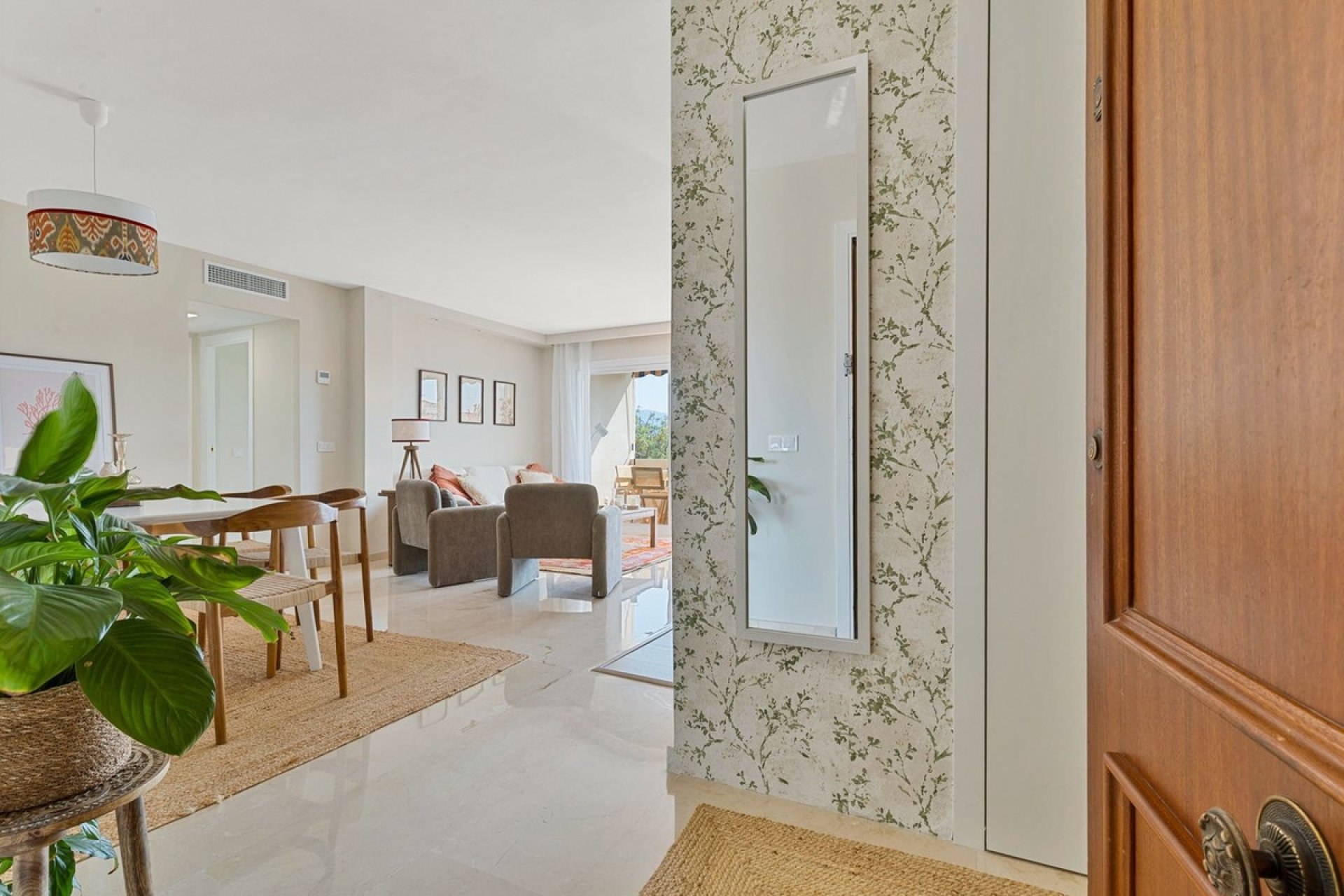 Rynek wtórny - apartment - Marbella - Nueva Andalucía