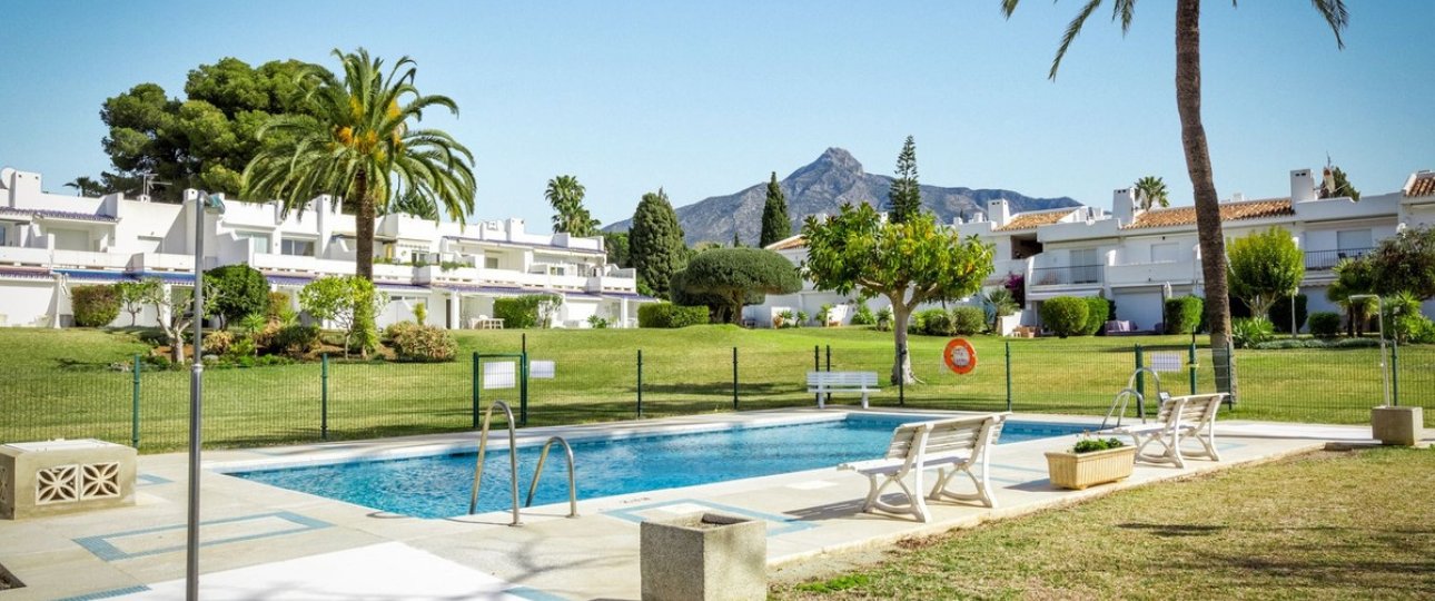 Rynek wtórny - apartment - Marbella - Nueva Andalucía
