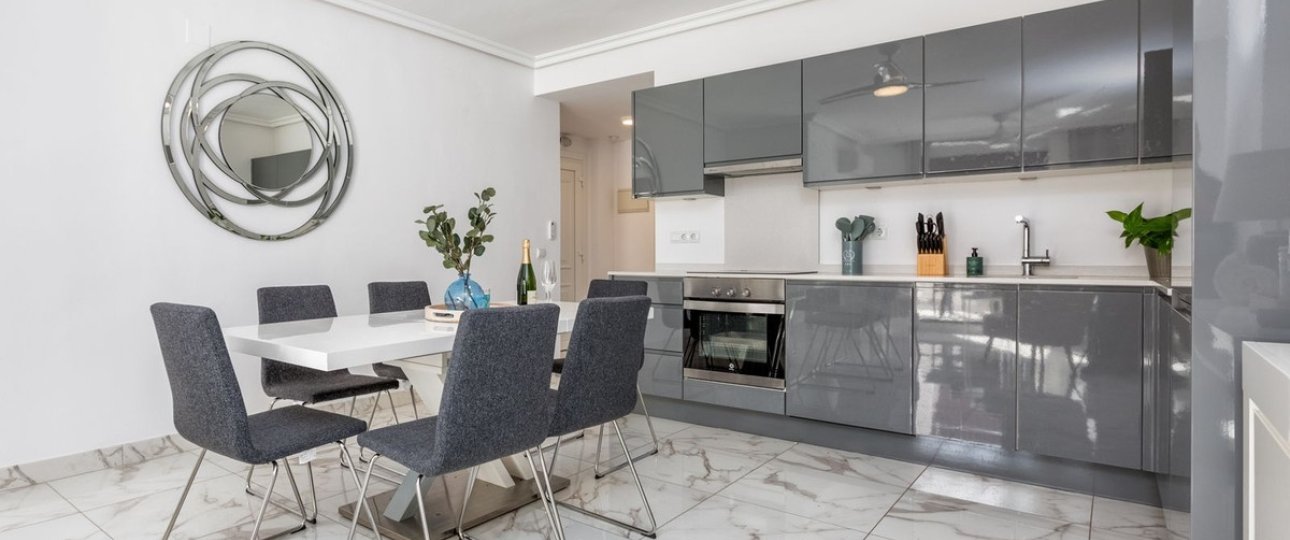 Rynek wtórny - apartment - Marbella - Nueva Andalucía