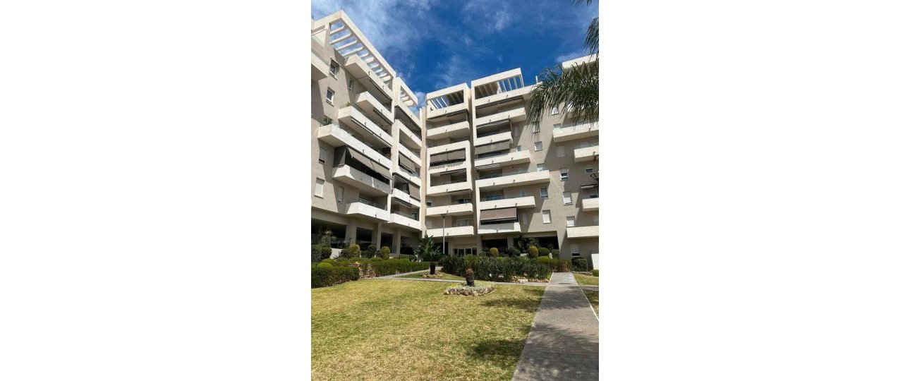Rynek wtórny - apartment - Marbella - Nueva Andalucía
