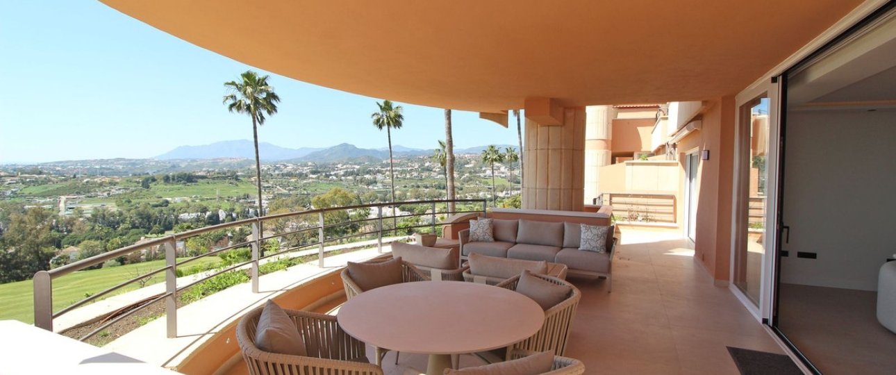 Rynek wtórny - apartment - Marbella - Nueva Andalucía