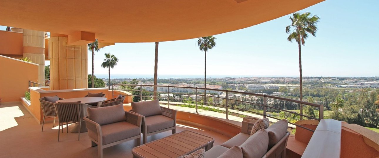 Rynek wtórny - apartment - Marbella - Nueva Andalucía