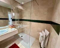Rynek wtórny - apartment - Marbella - Nueva Andalucía