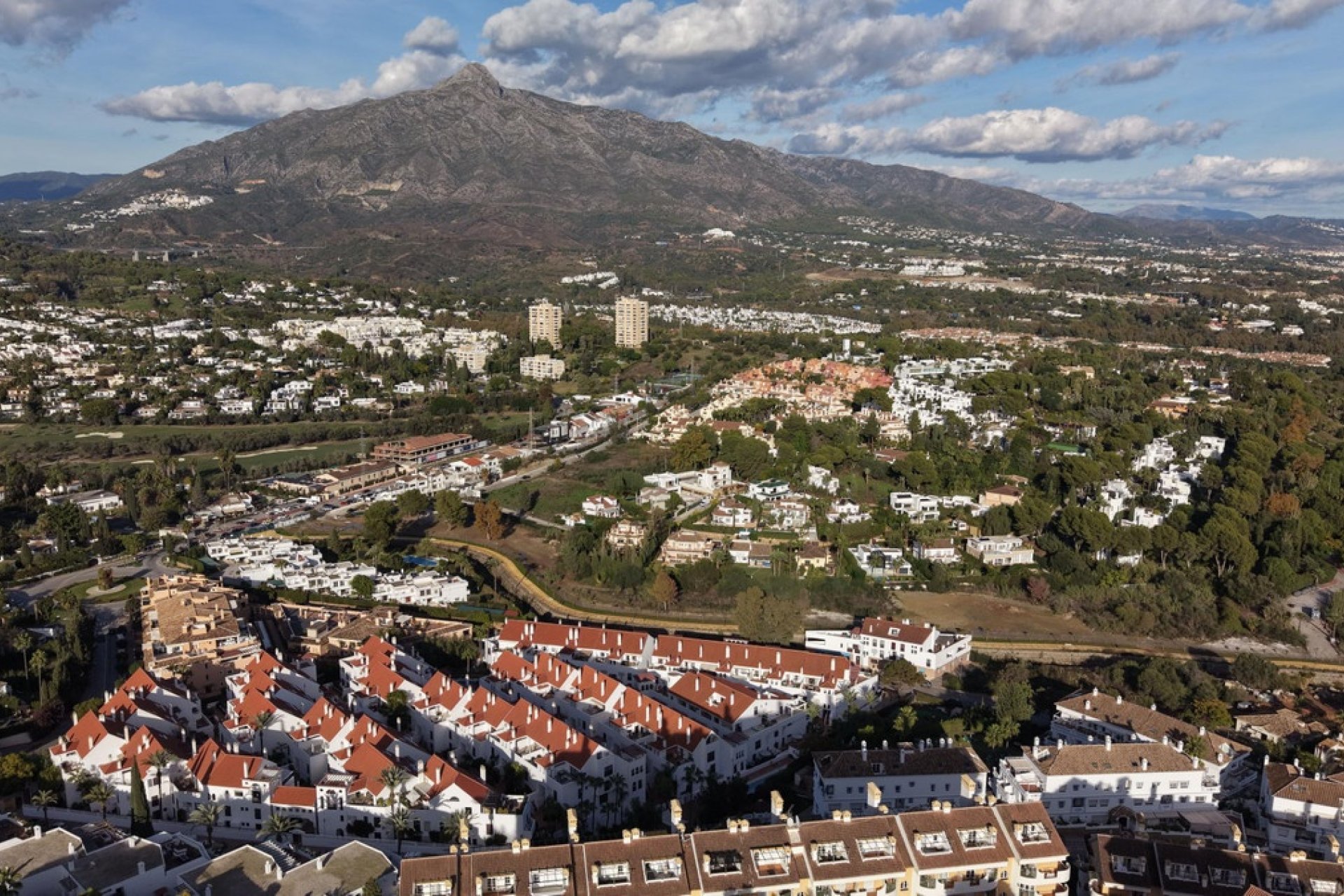Rynek wtórny - apartment - Marbella - Nueva Andalucía
