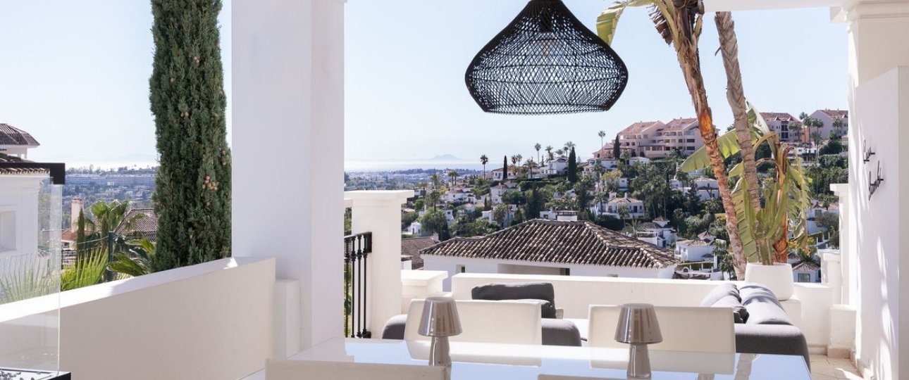 Rynek wtórny - apartment - Marbella - Nueva Andalucía