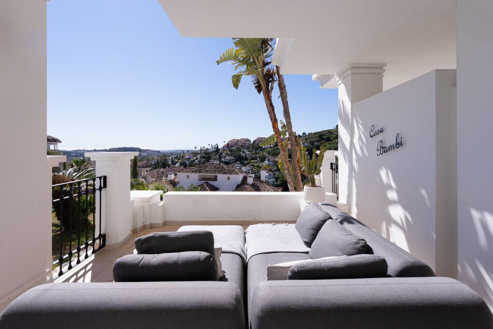 Rynek wtórny - apartment - Marbella - Nueva Andalucía