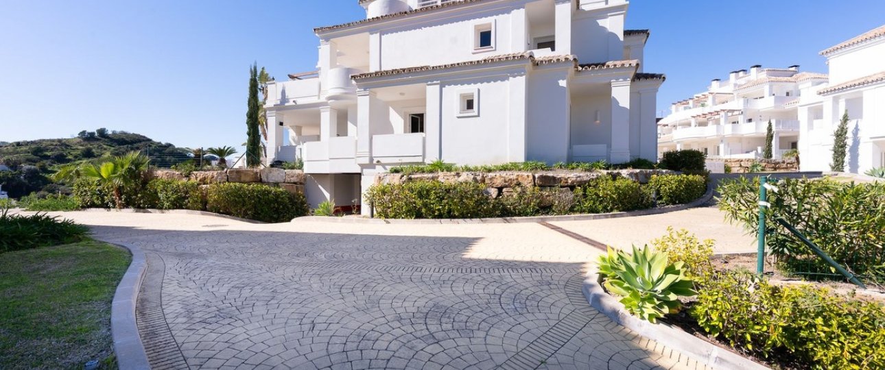 Rynek wtórny - apartment - Marbella - Nueva Andalucía