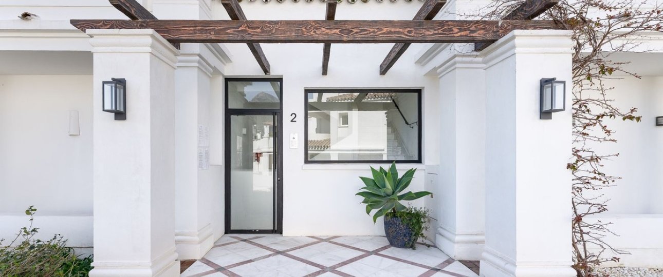 Rynek wtórny - apartment - Marbella - Nueva Andalucía