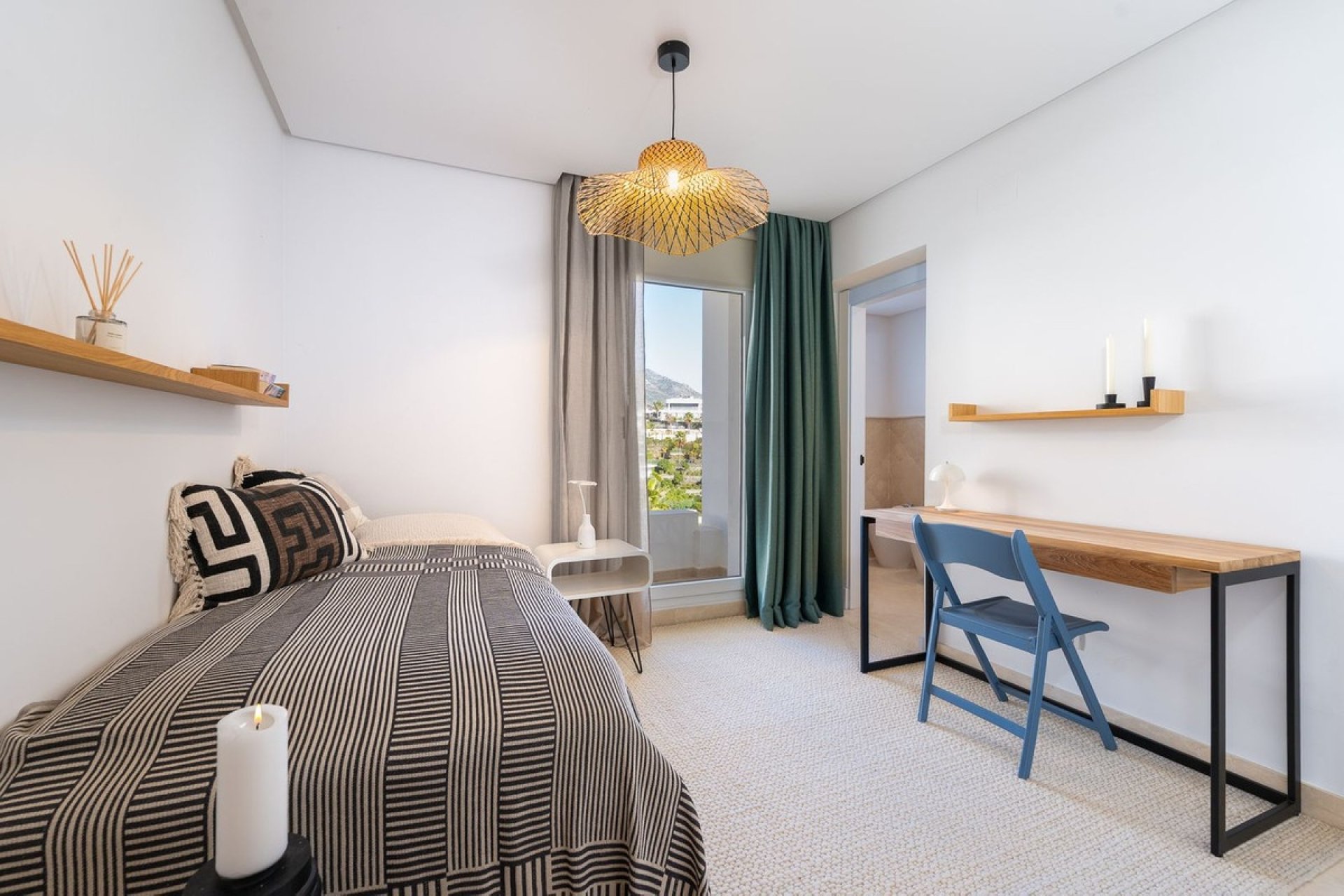 Rynek wtórny - apartment - Marbella - Nueva Andalucía