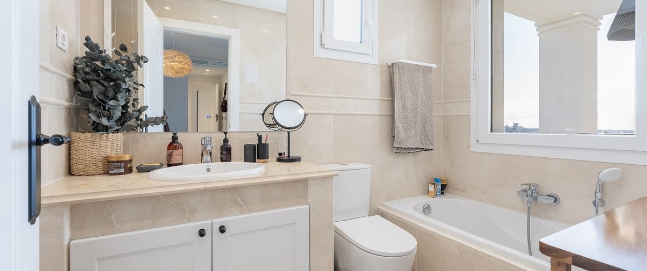 Rynek wtórny - apartment - Marbella - Nueva Andalucía