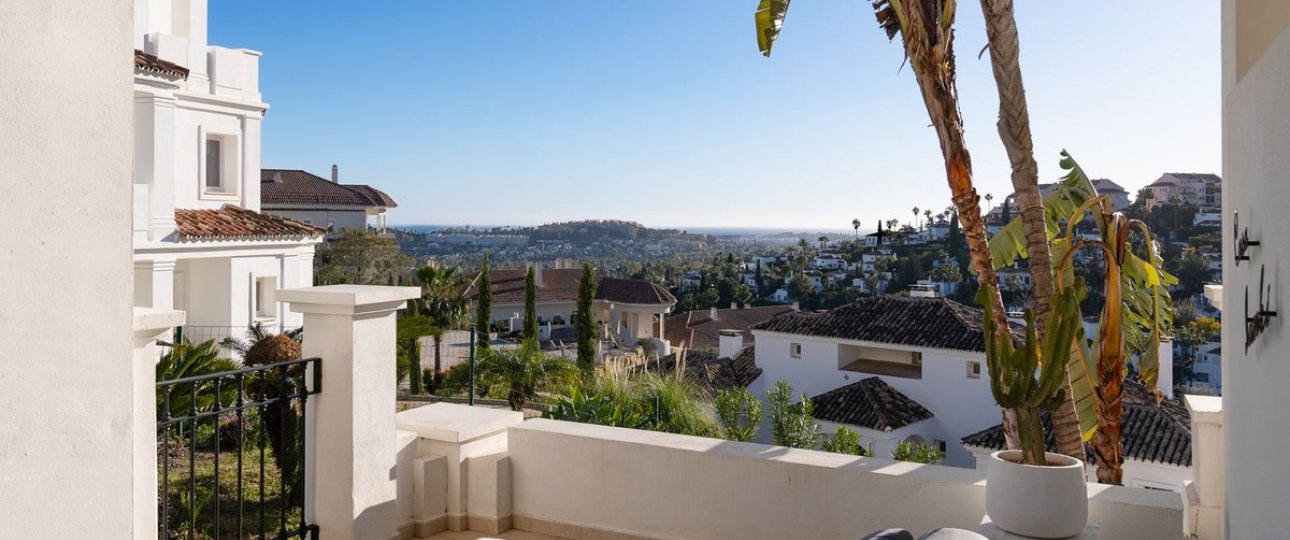 Rynek wtórny - apartment - Marbella - Nueva Andalucía