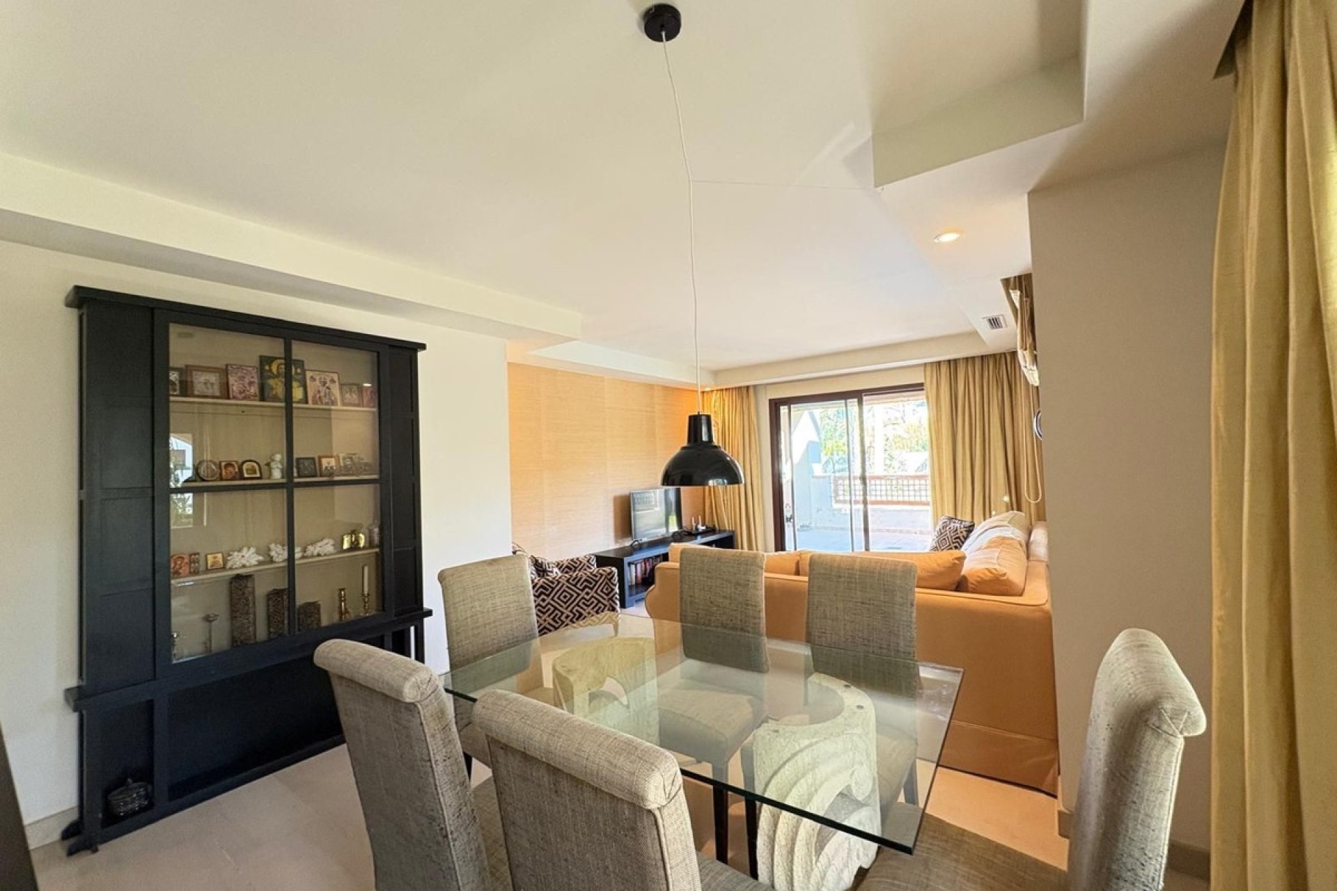 Rynek wtórny - apartment - Marbella - Nueva Andalucía