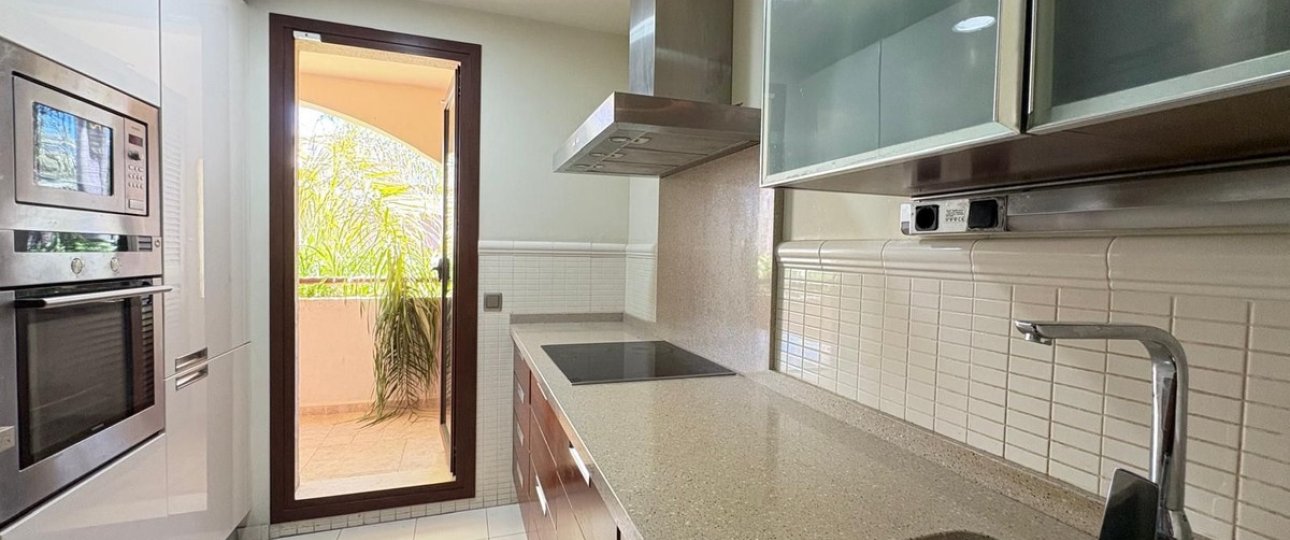 Rynek wtórny - apartment - Marbella - Nueva Andalucía
