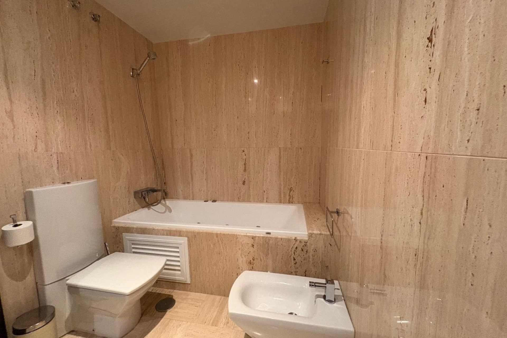 Rynek wtórny - apartment - Marbella - Nueva Andalucía