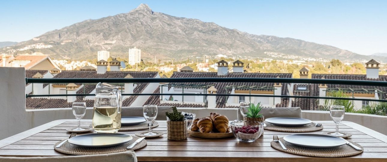 Rynek wtórny - apartment - Marbella - Nueva Andalucía