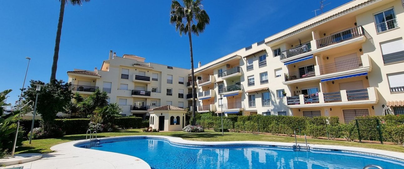 Rynek wtórny - apartment - Marbella - Nueva Andalucía