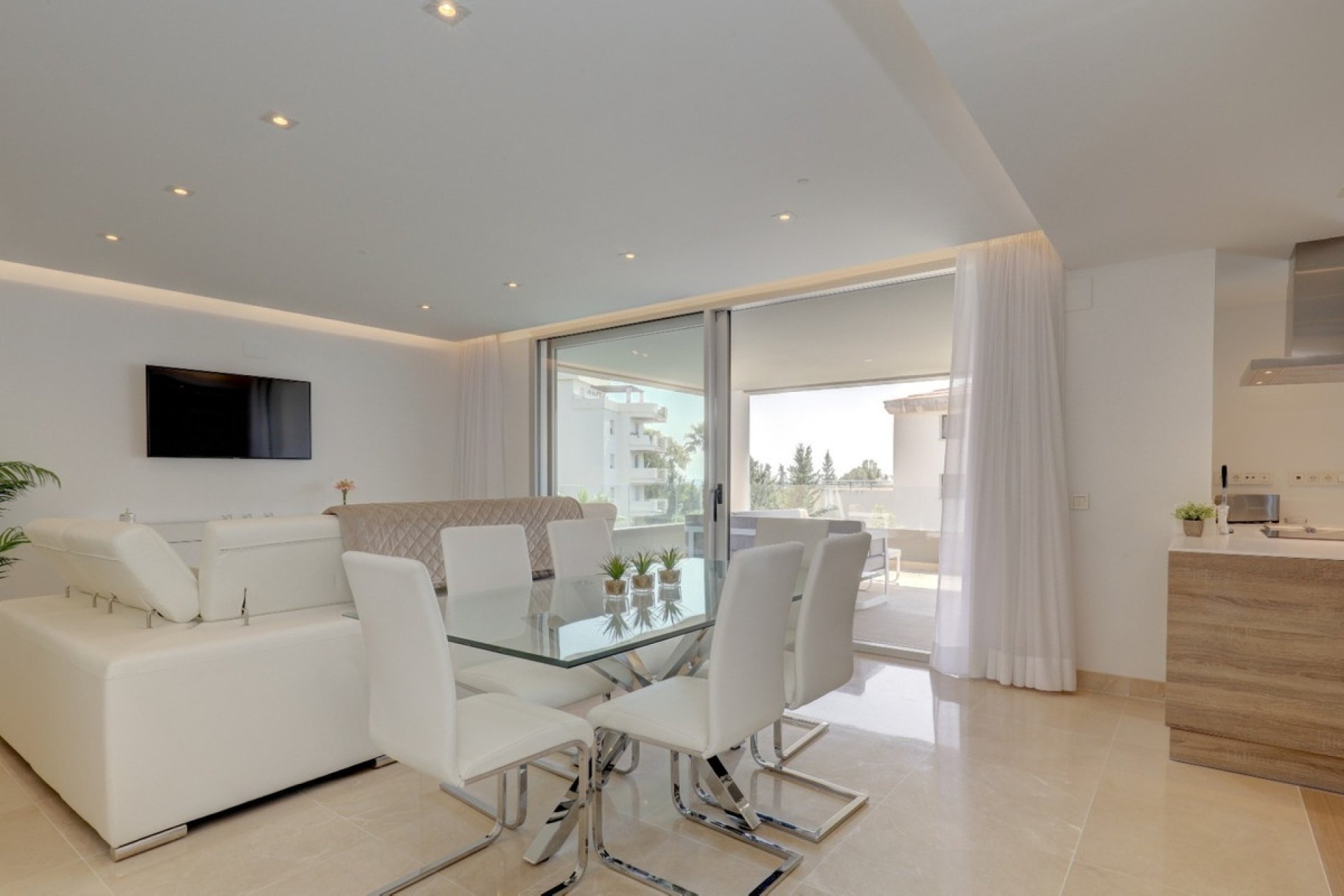 Rynek wtórny - apartment - Marbella - Nueva Andalucía