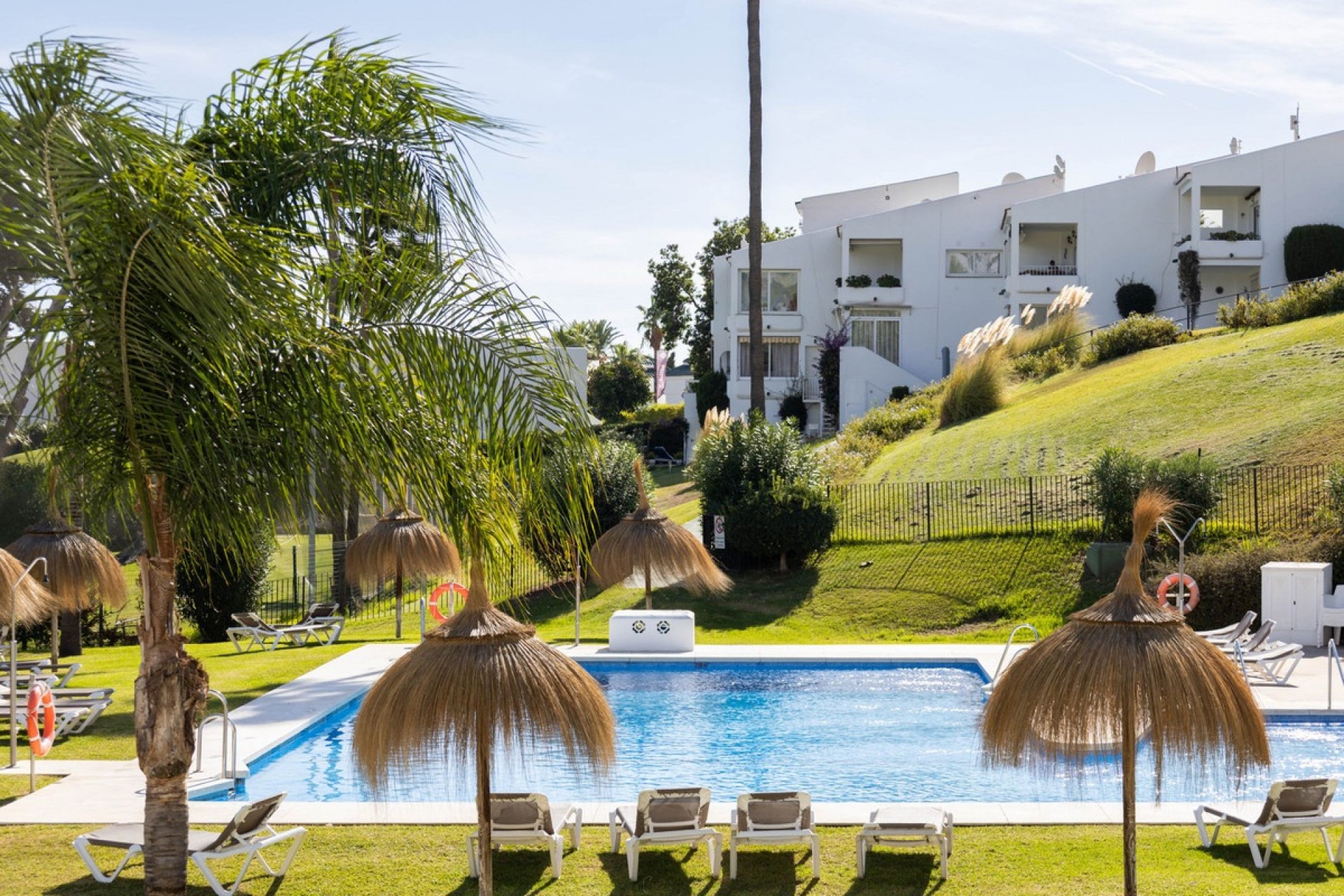 Rynek wtórny - apartment - Marbella - Nueva Andalucía