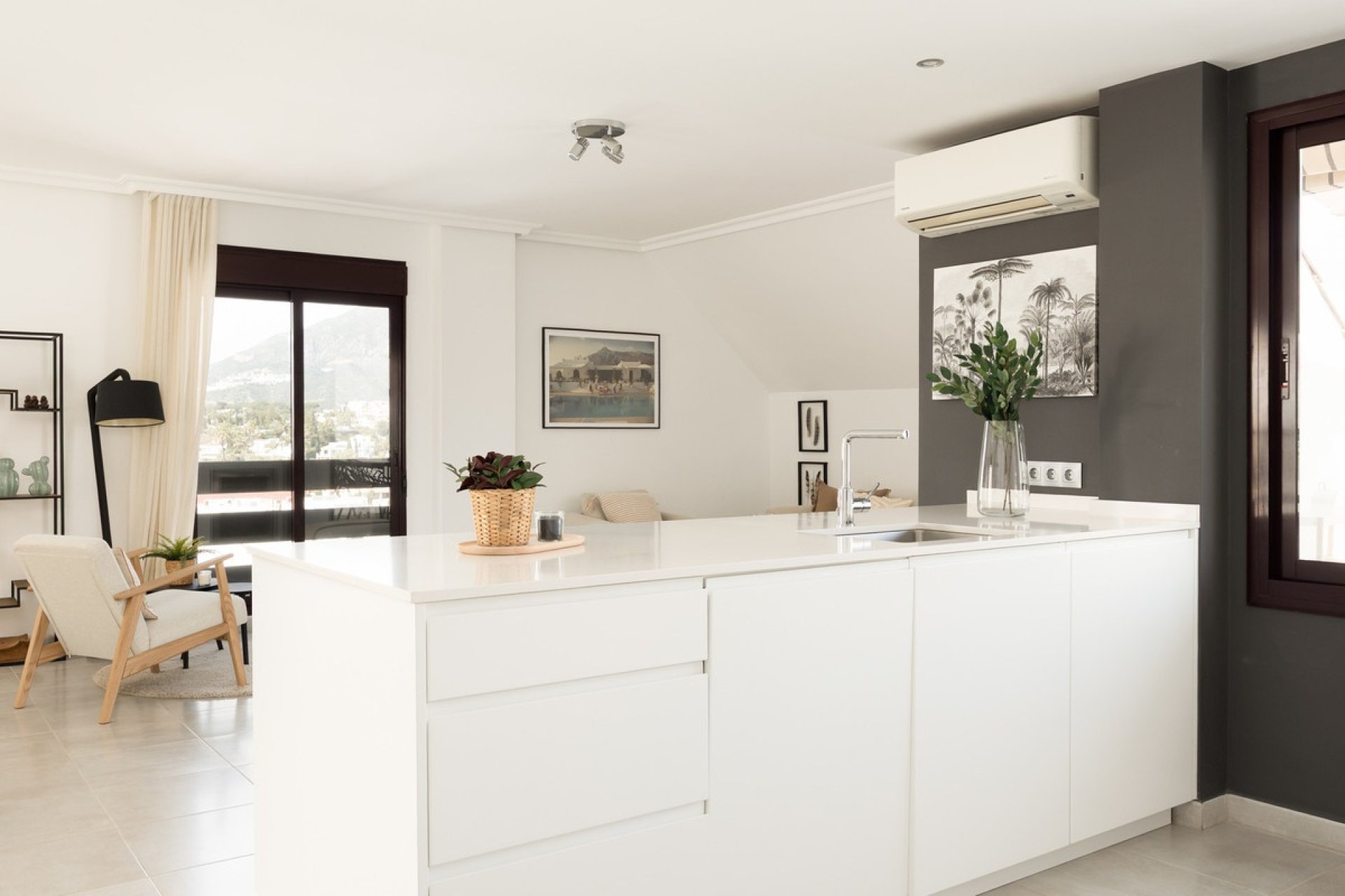 Rynek wtórny - apartment - Marbella - Nueva Andalucía