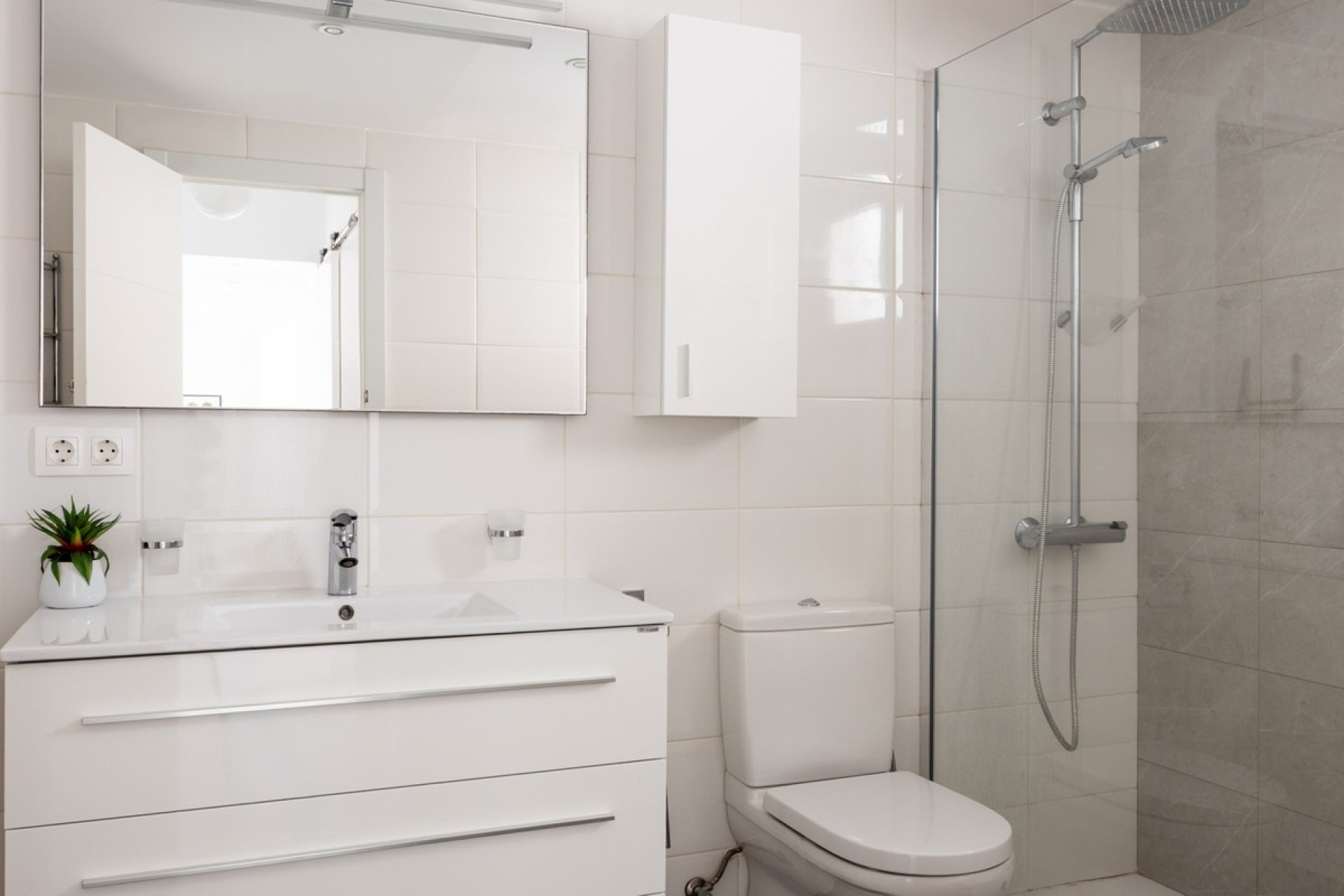 Rynek wtórny - apartment - Marbella - Nueva Andalucía